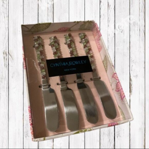 Cynthia Rowley Jeweled Spreader Set of of Four Handcrafted Tableware NWT - Picture 2 of 14